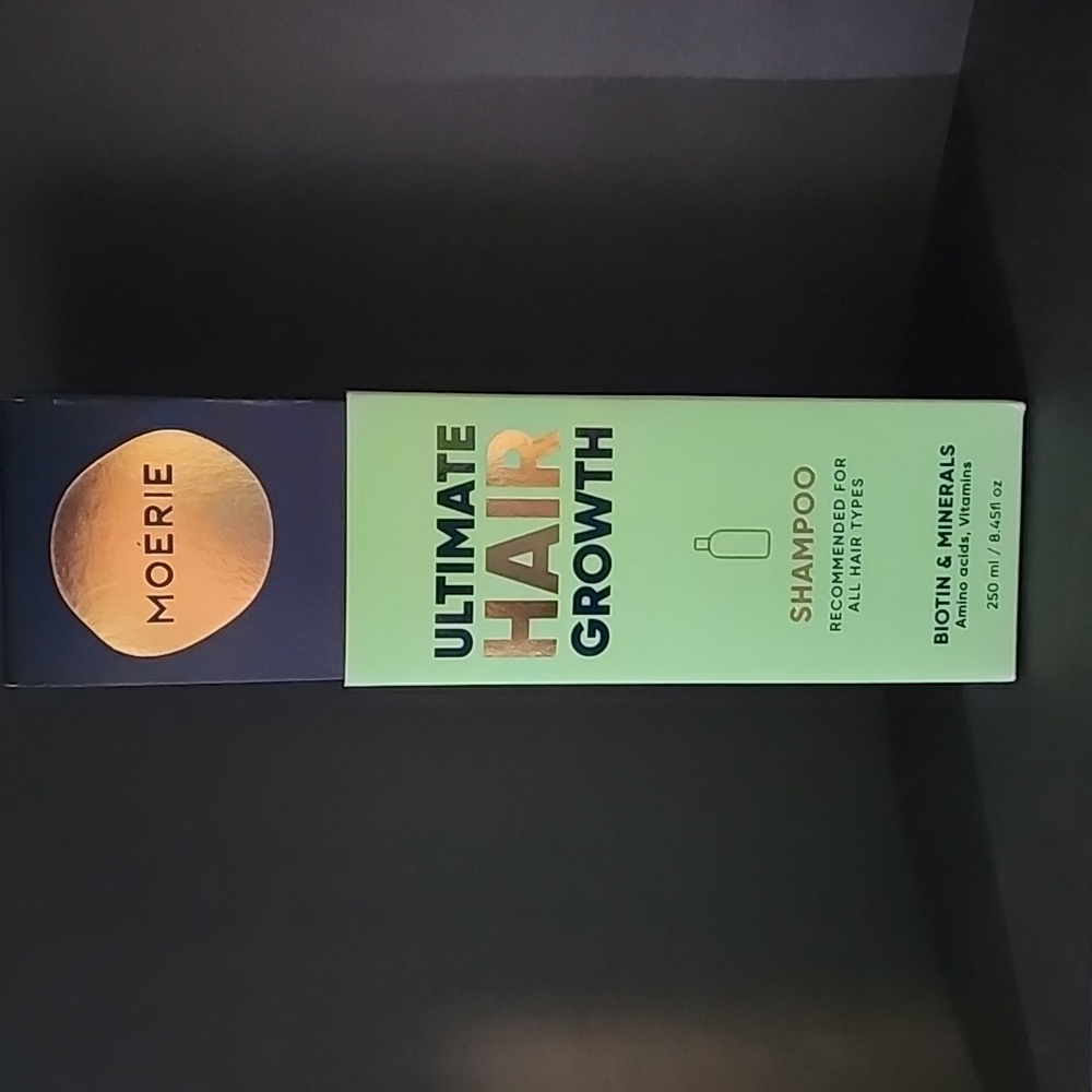 Moerie Ultimate Hair Growth Shampoo